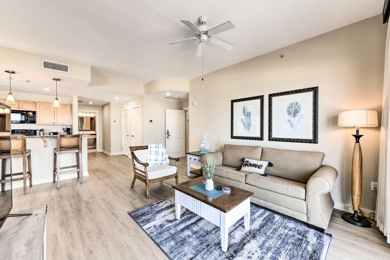 Apartment Scenic Pcb With Stunning Sunsets And View!