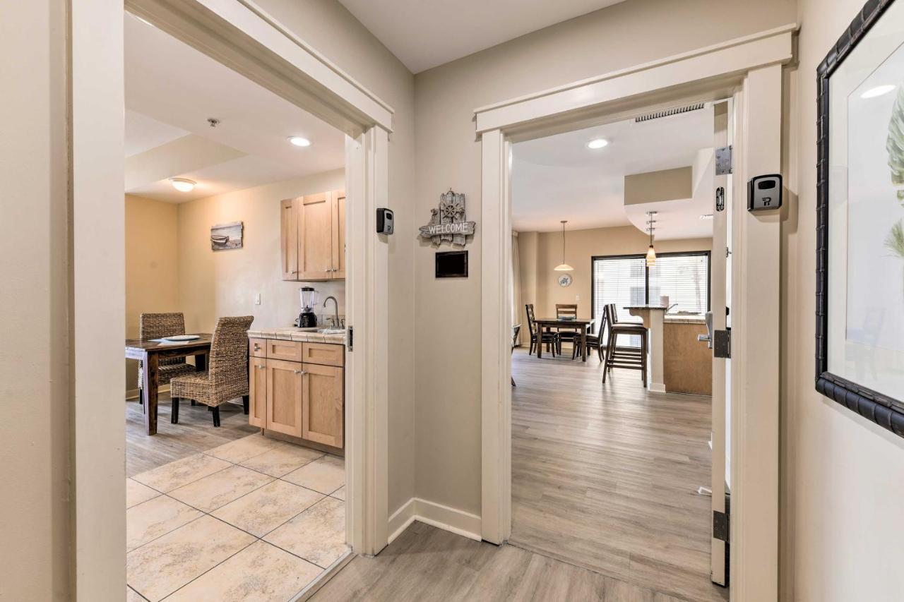 Scenic Pcb With Stunning Sunsets And View! Apartment *