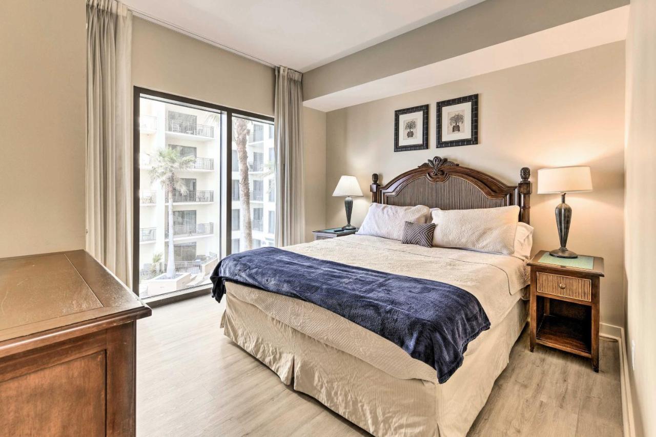 Apartment Scenic Pcb With Stunning Sunsets And View! *