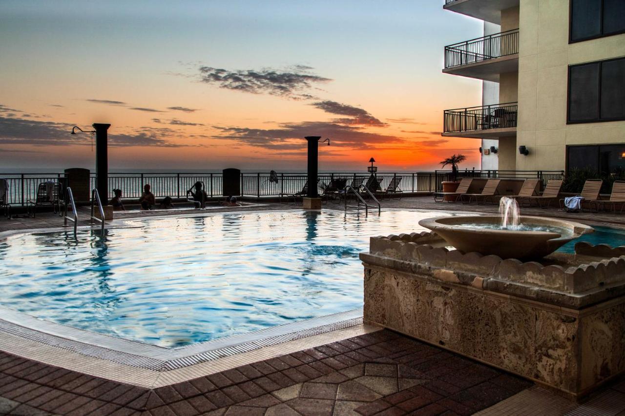 Scenic Pcb With Stunning Sunsets And View! Apartment