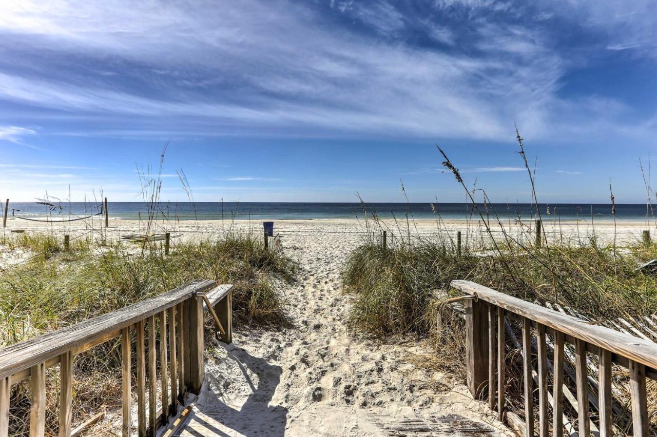 Scenic Pcb With Stunning Sunsets And View! Apartment